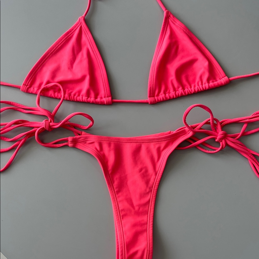 Tinye Vibrant Pink Bikini Set